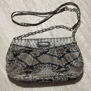 MANGO Lightweight Crossbody Bag.